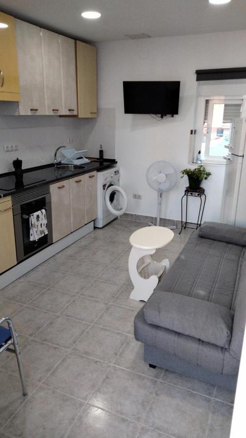Precioso Apartamento Con Terraza Lägenhet Madrid Exteriör bild
