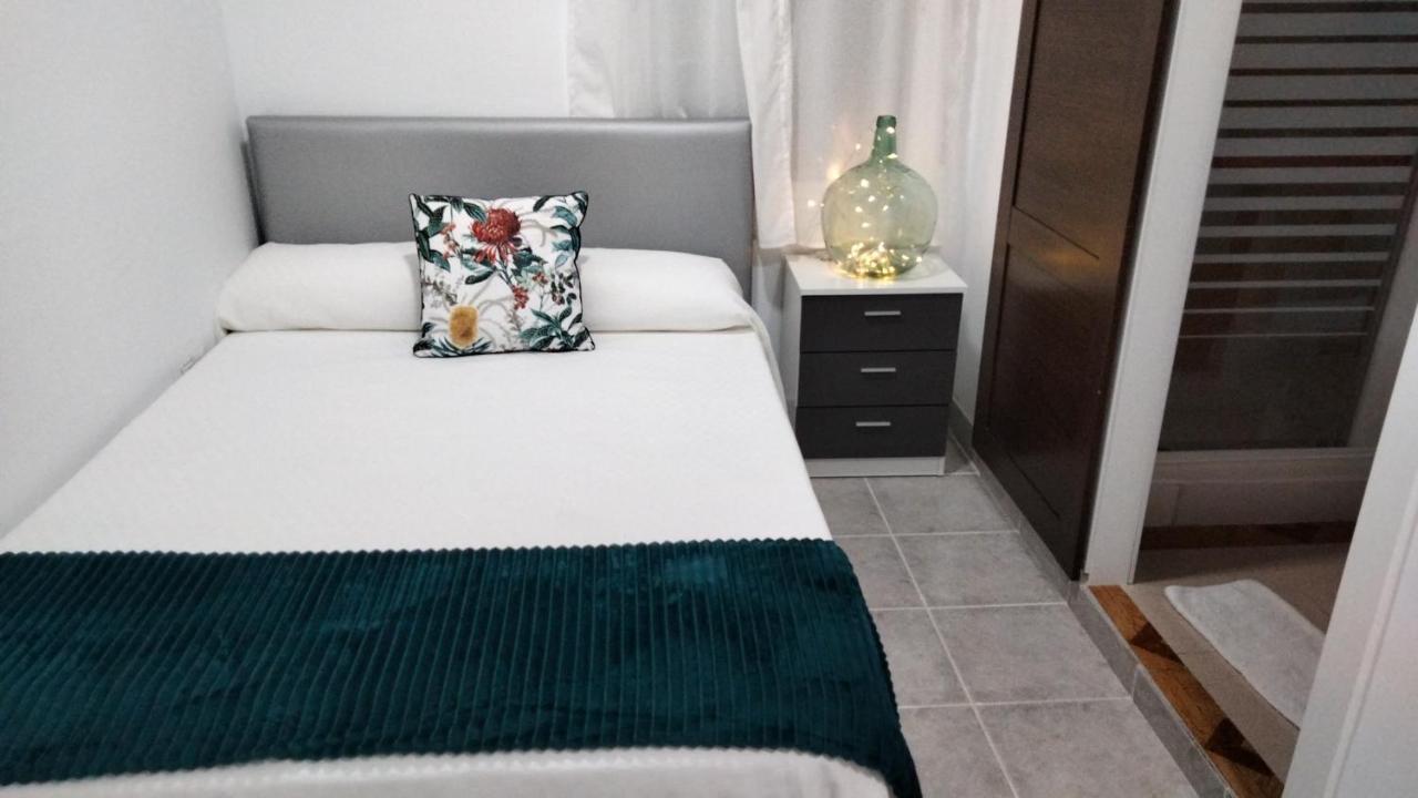 Precioso Apartamento Con Terraza Lägenhet Madrid Exteriör bild